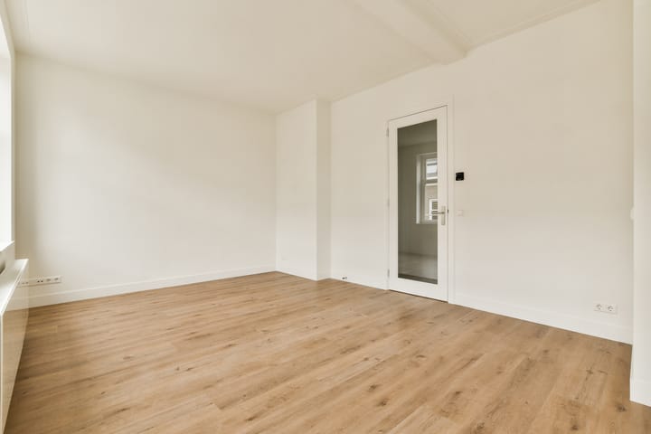 Photo 5 of Botticellistraat 38-2B