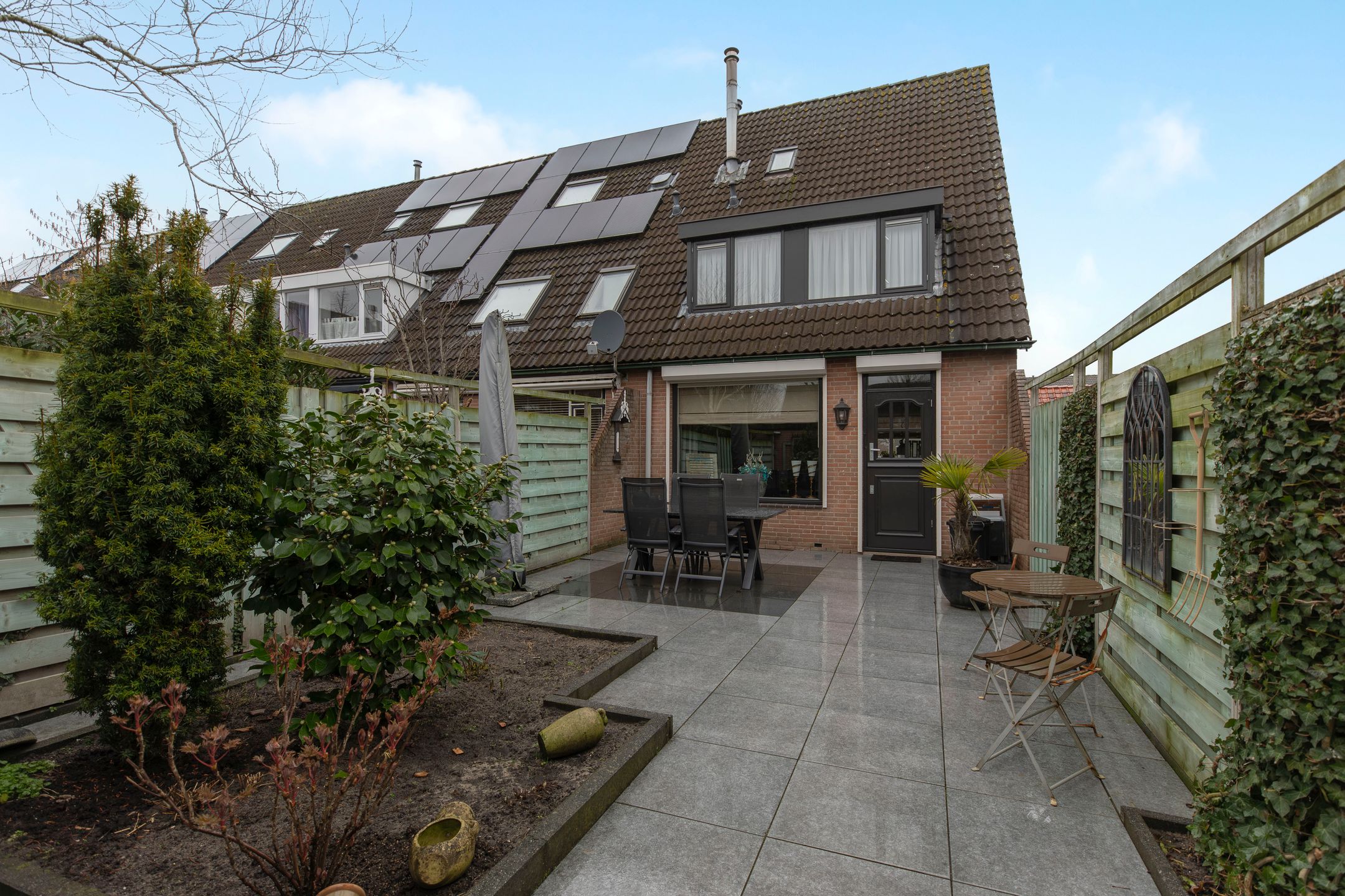 Foto 30 van Fop Smitstraat 31