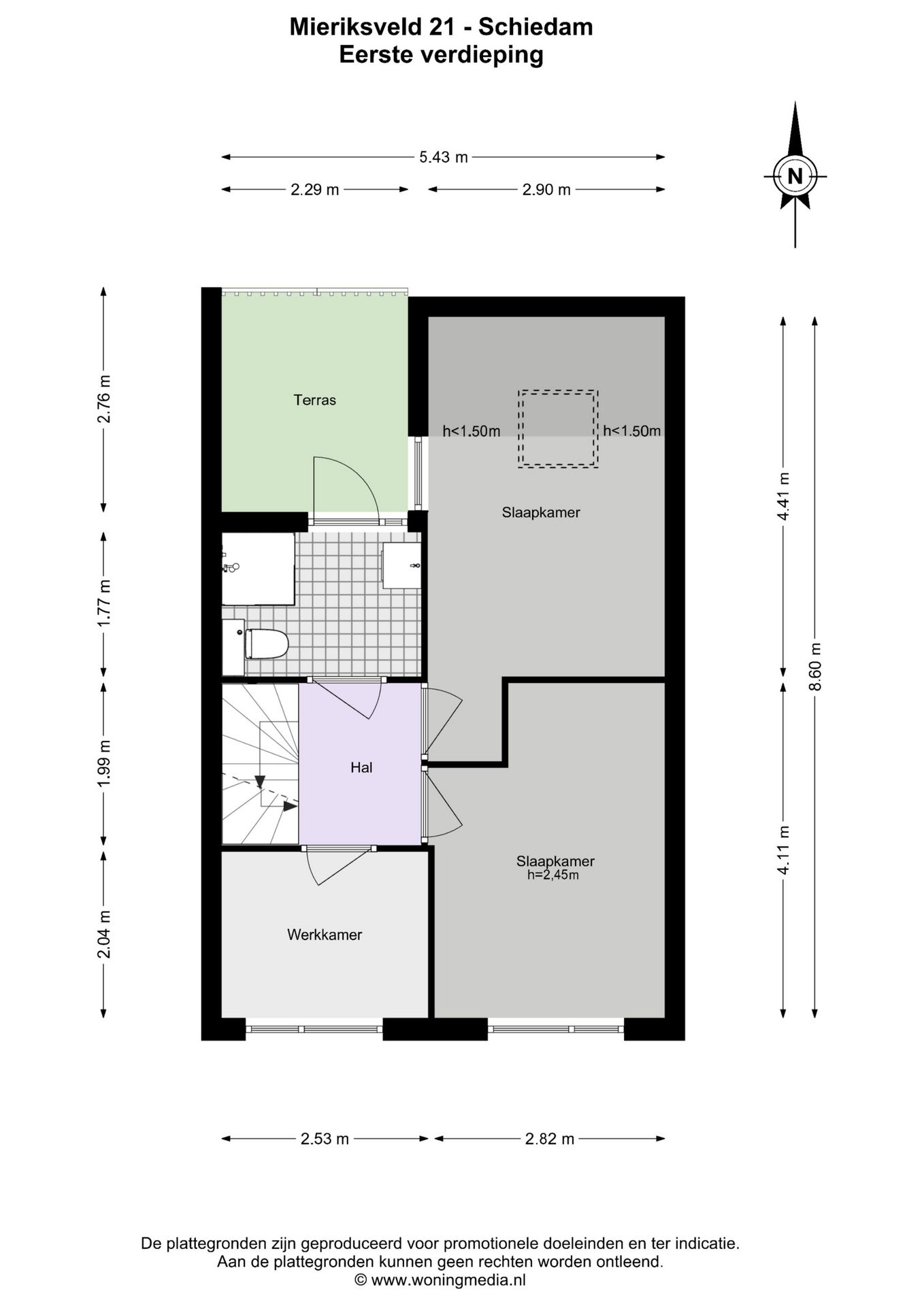 Modern move-in ready family home with glass canopy and waterfront garden — 35