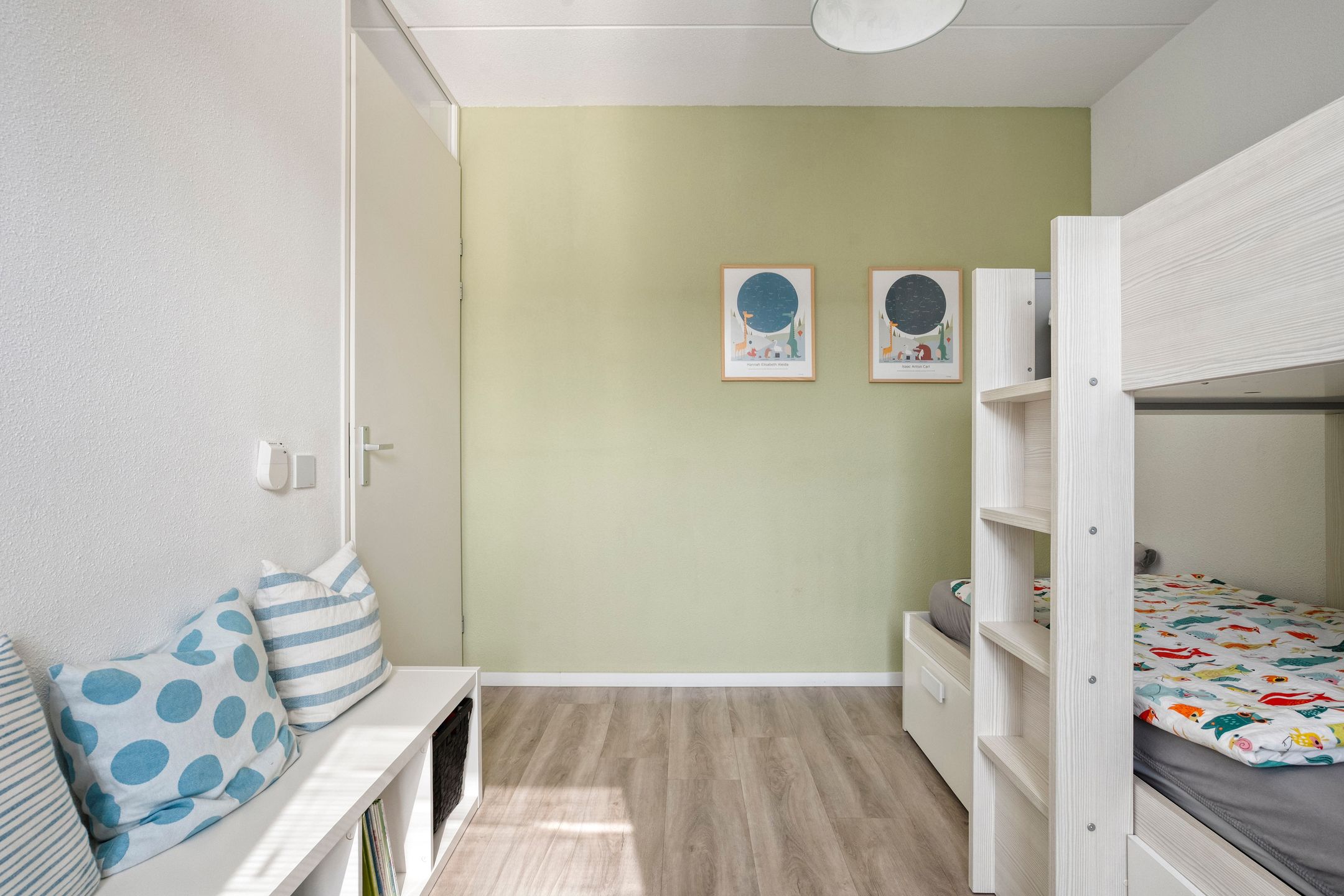 Foto 24 van De Genestetstraat 17