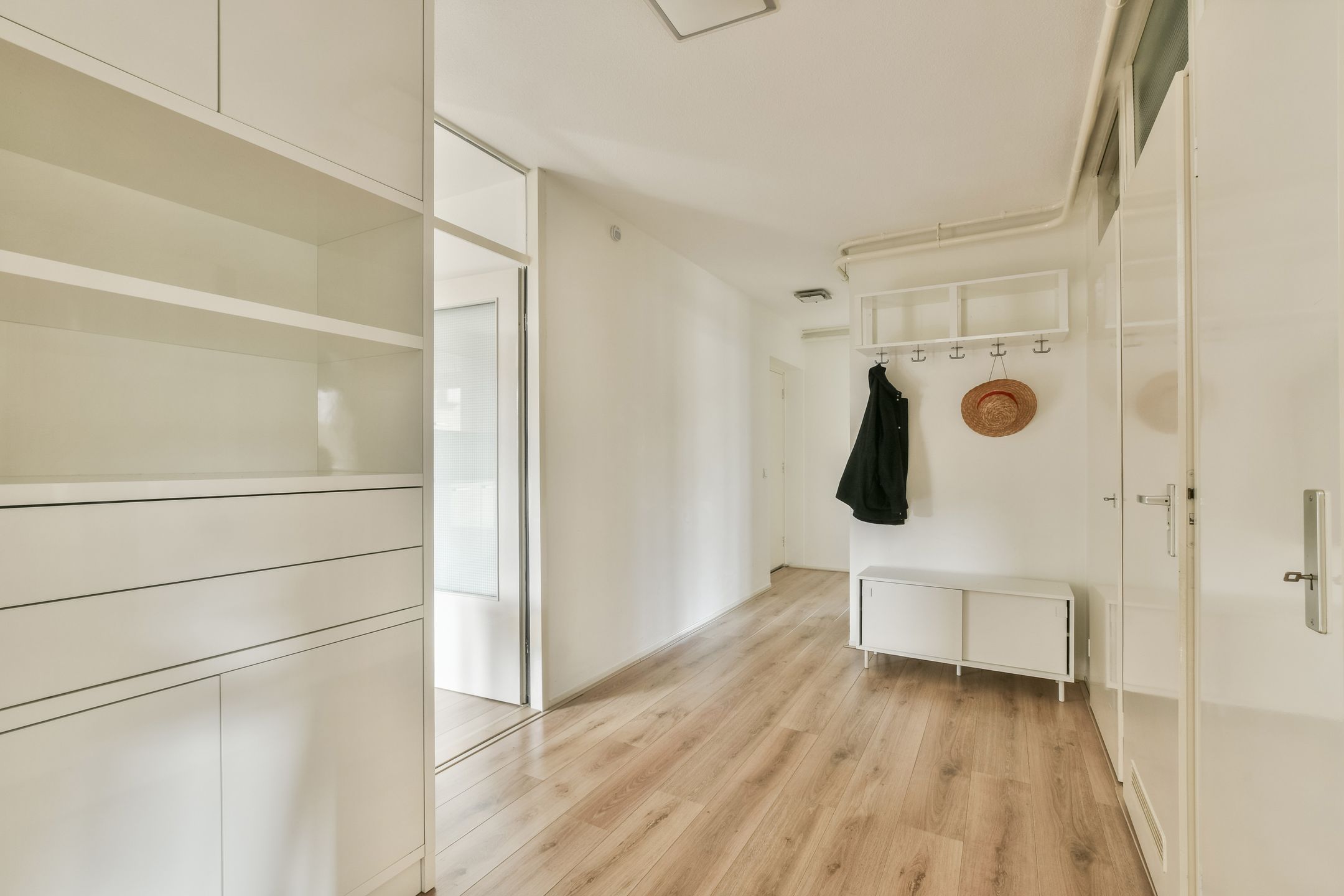 Photo 15 of Alfred Döblinstraat 170