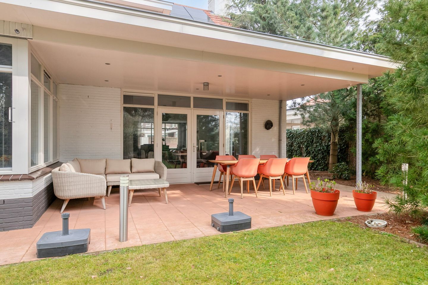 Luxurious Detached Villa with Exceptional Comfort and Light in Best — 42