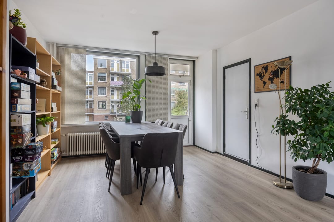 Foto 13 van Van Vollenhovenlaan 74