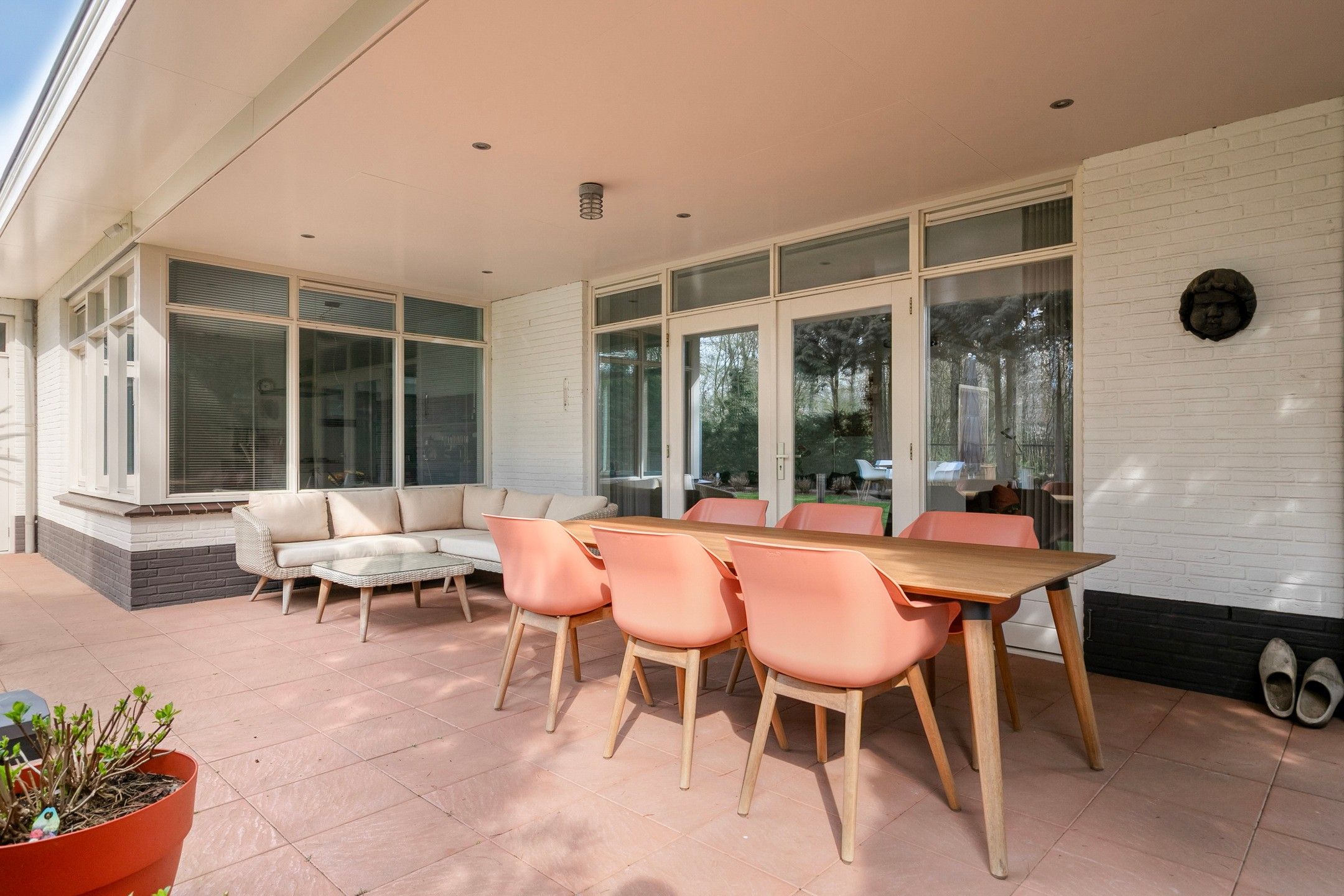 Luxurious Detached Villa with Exceptional Comfort and Light in Best — 43