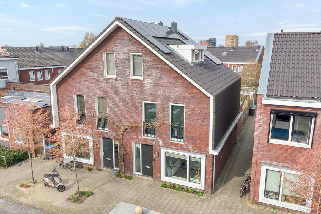 Spacious Semi-Detached Home with Five Bedrooms in Lasonder-Zeggelt — 43