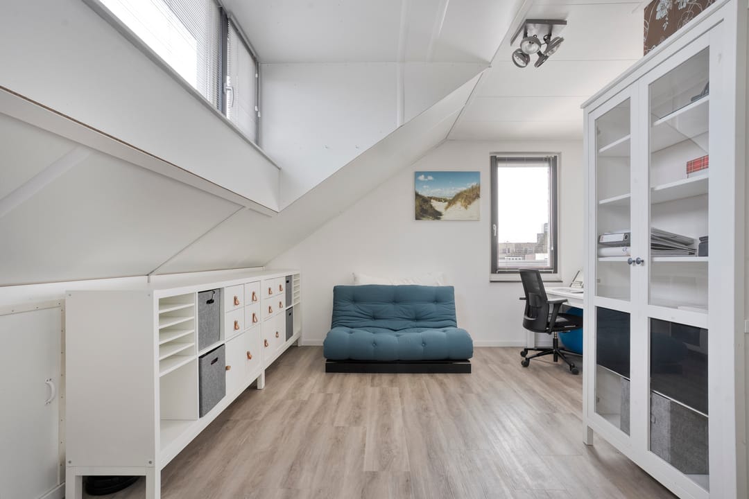 Foto 31 van De Genestetstraat 17