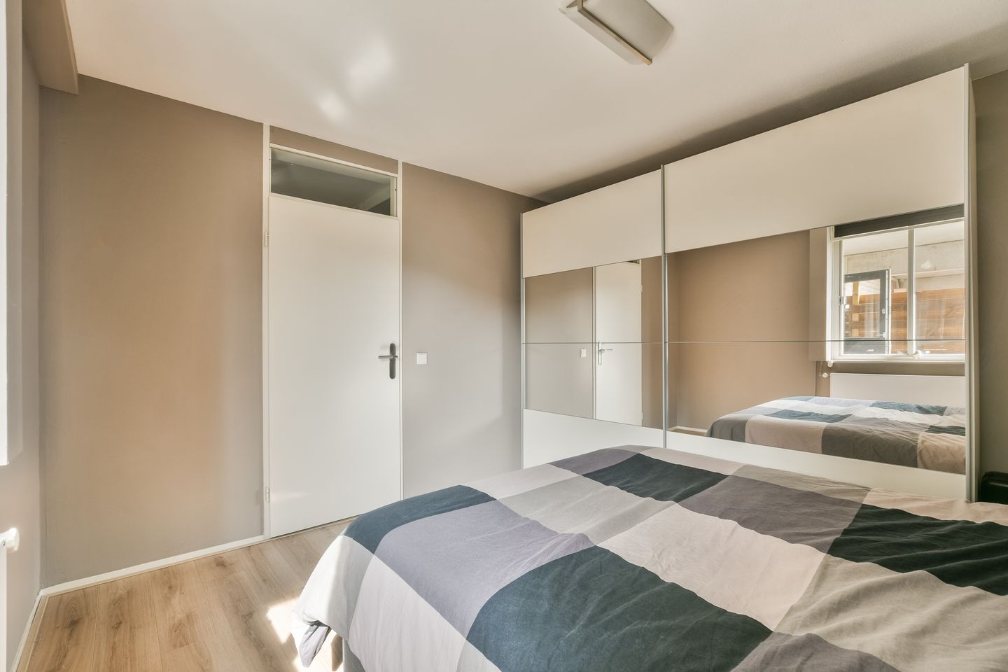 Photo 14 of Alfred Döblinstraat 170