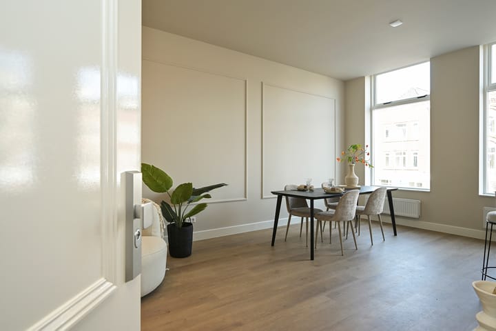 Photo 3 of Regentesselaan 351