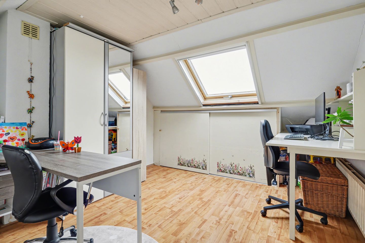 Photo 25 of Julianastraat 90