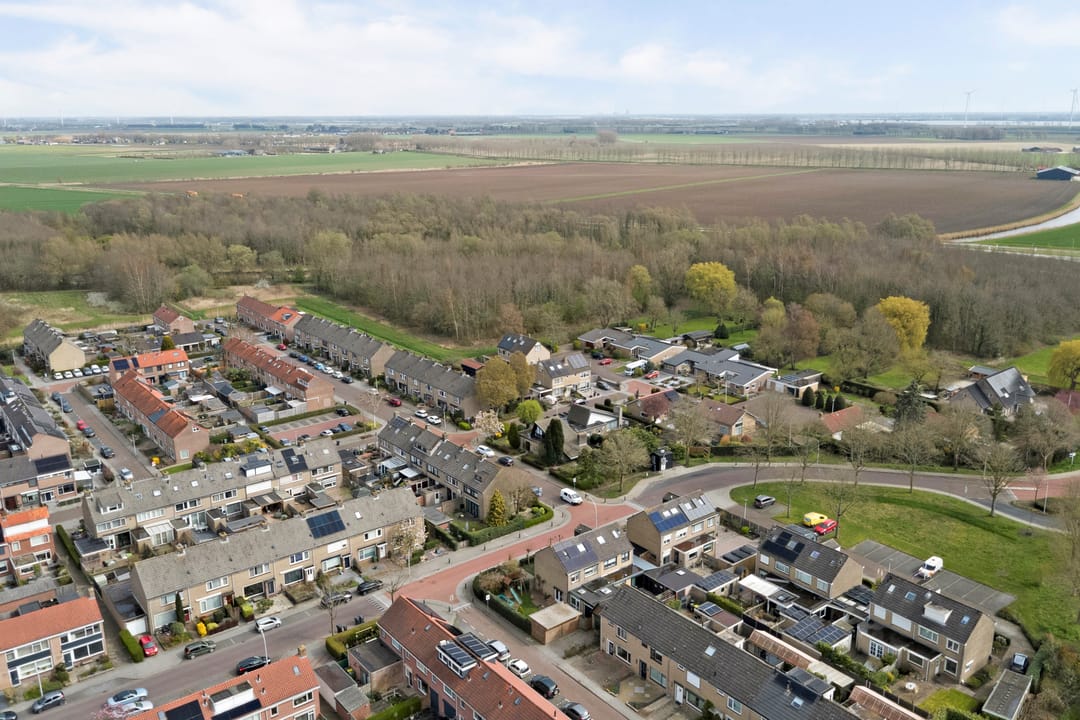 Photo 43 of Julianastraat 90