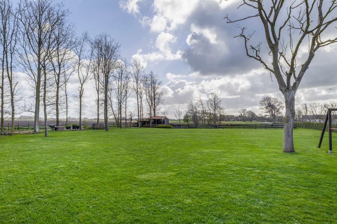 Modernised Country Estate with Equestrian Facilities Near the North Sea Coast — 60