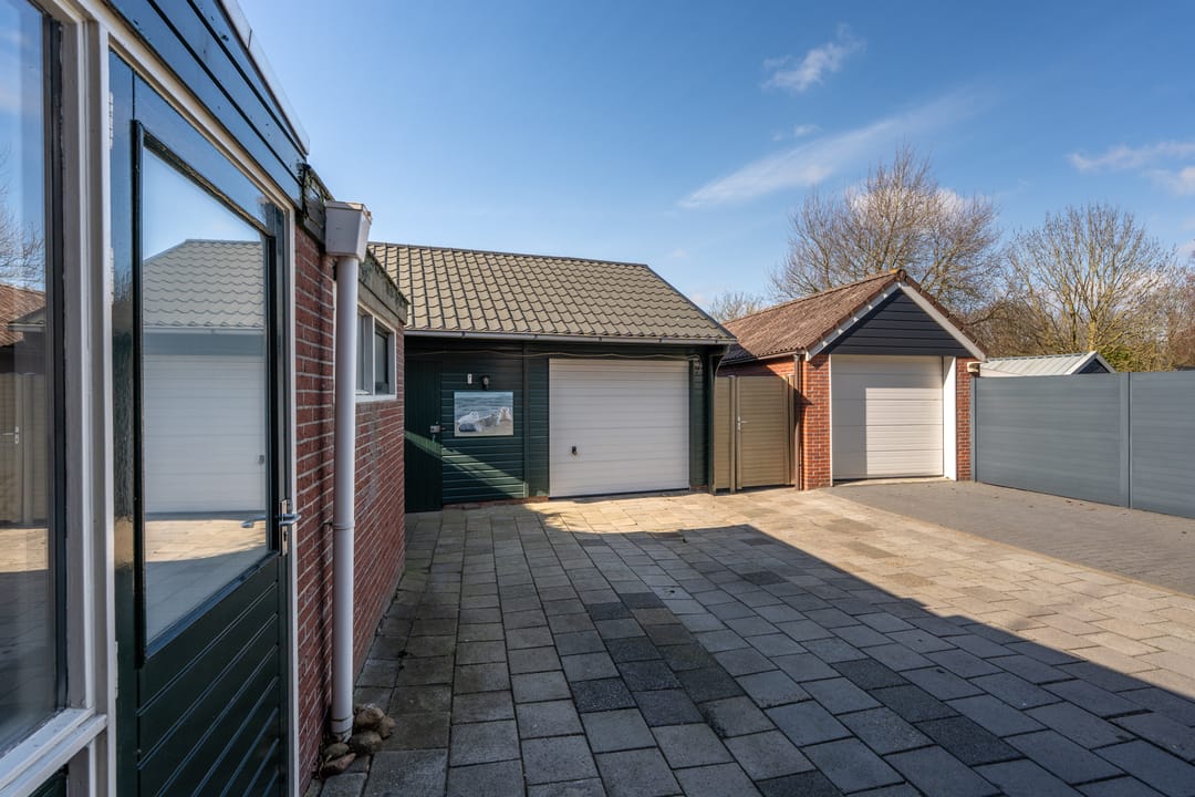 Foto 28 van Dokter Harm Brouwerstraat D 26