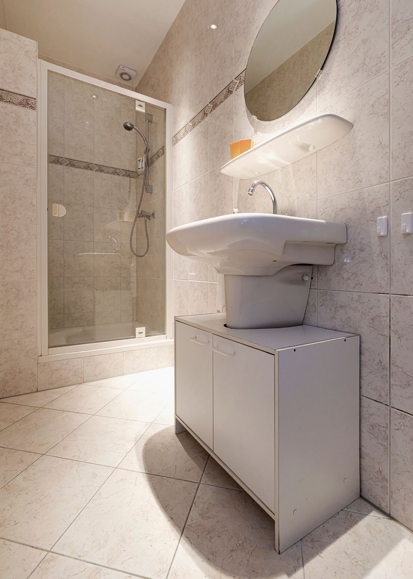 Foto 19 van Hellemastraat 6