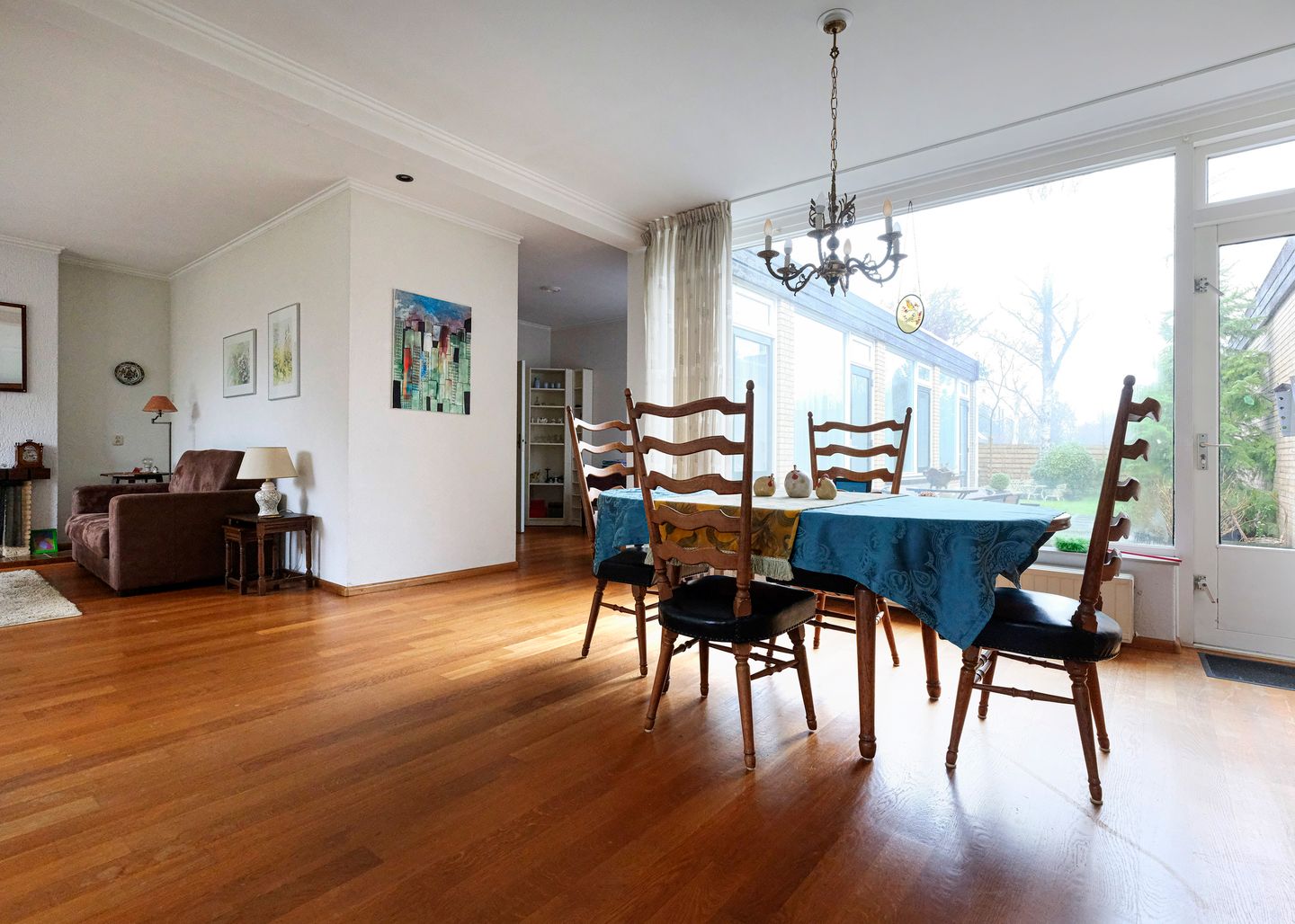 Foto 5 van Hellemastraat 6