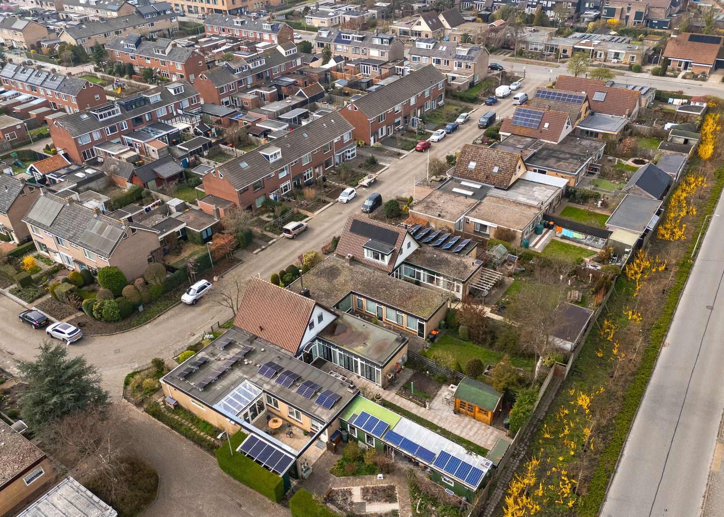 Foto 29 van Hellemastraat 6