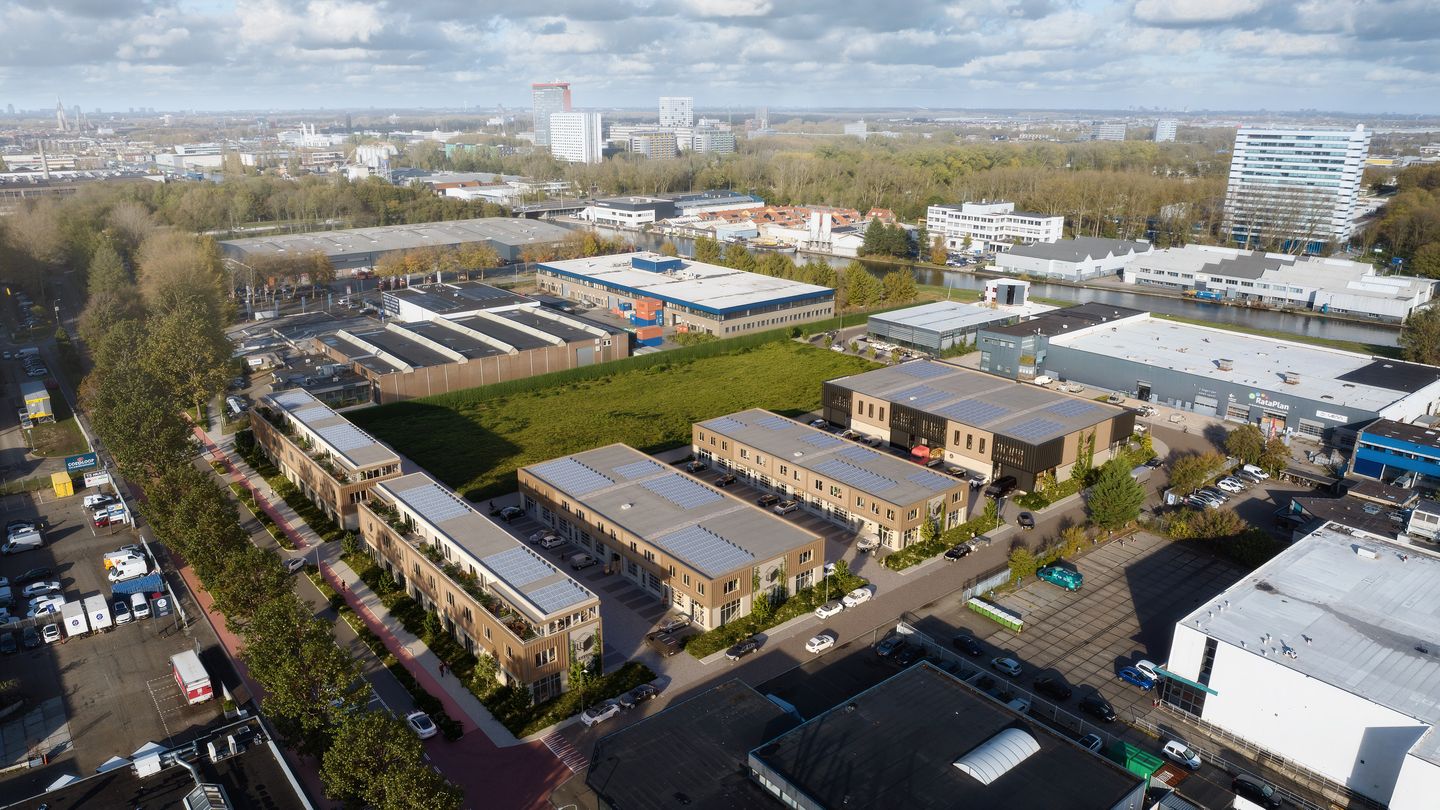 Bekijk foto 3 van Schieweg 49