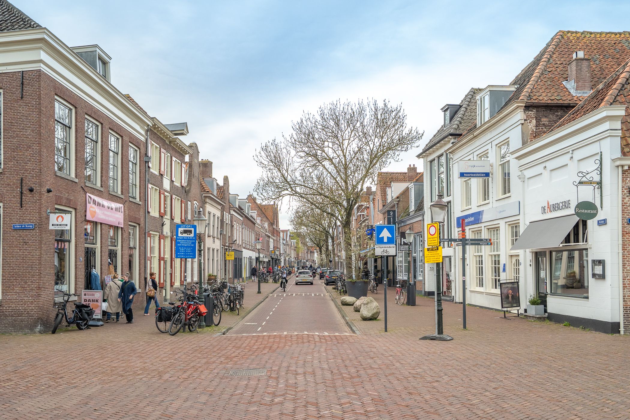 Foto 33 van Hogeweg 13-F