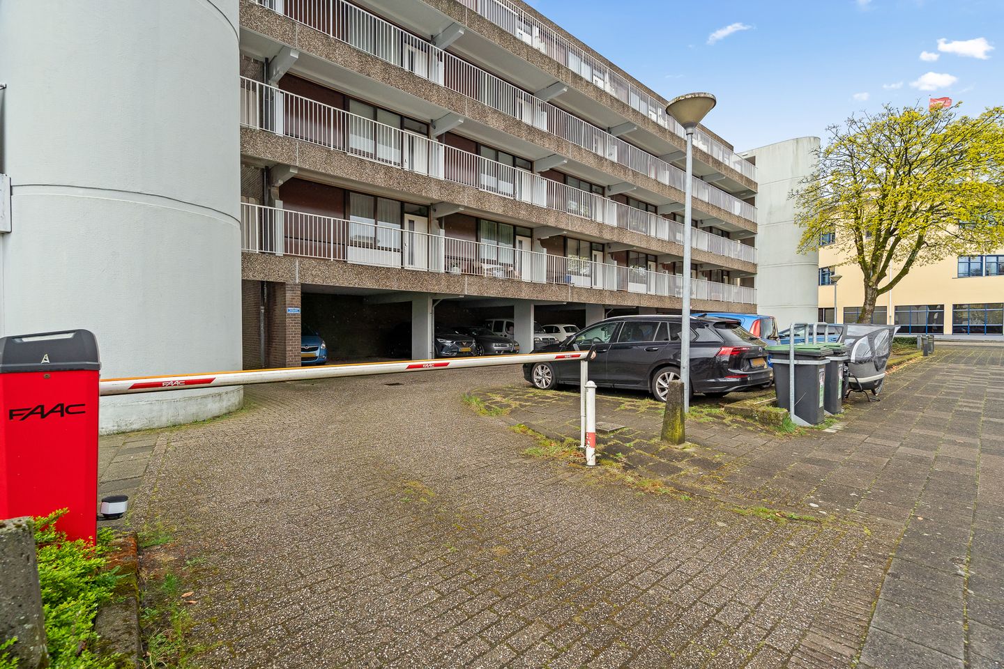 Foto 29 van Hogeweg 13-F