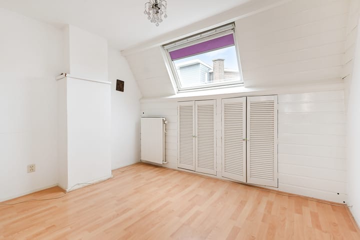 Appartement te koop: Van Brederodestraat 123, 'S-Gravenhage