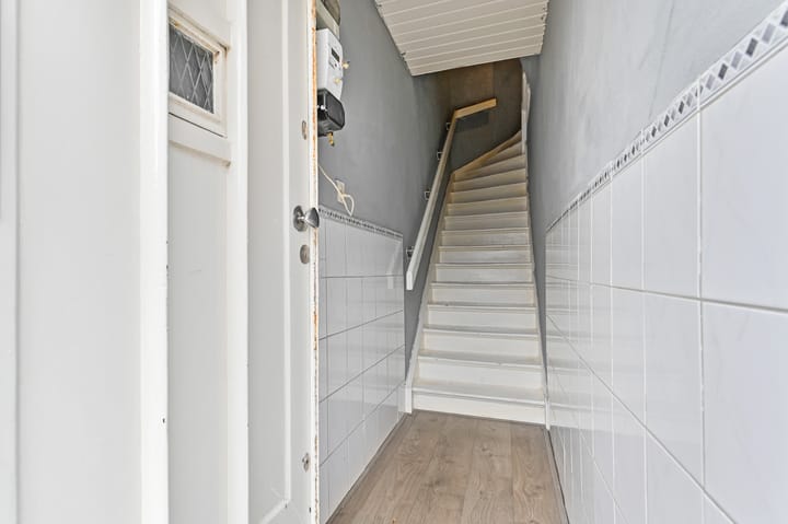 Foto 4 van Van Brederodestraat 123