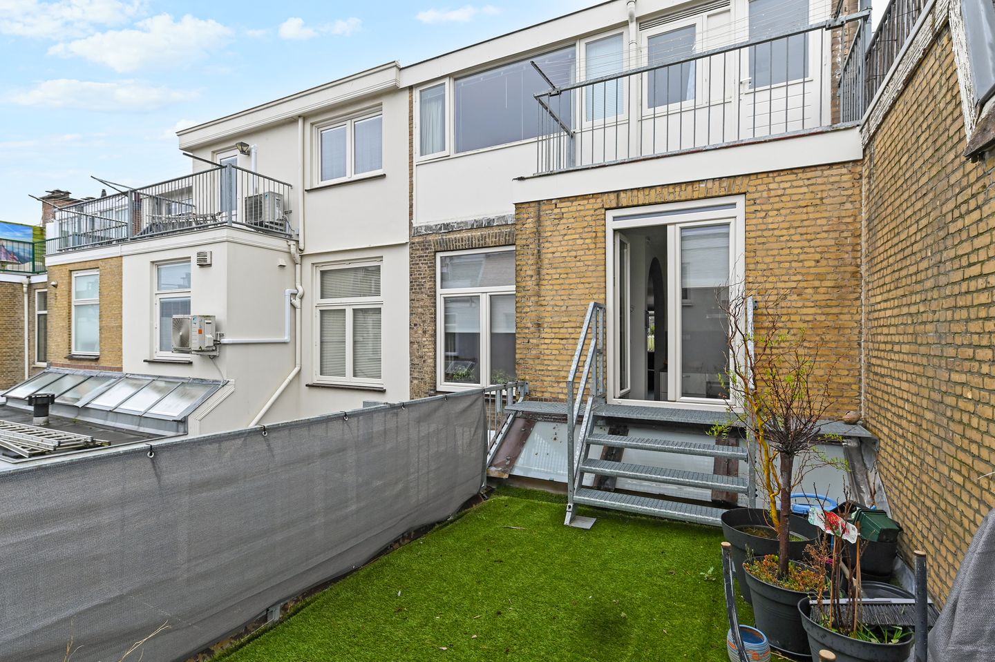 Foto 19 van Van Brederodestraat 123