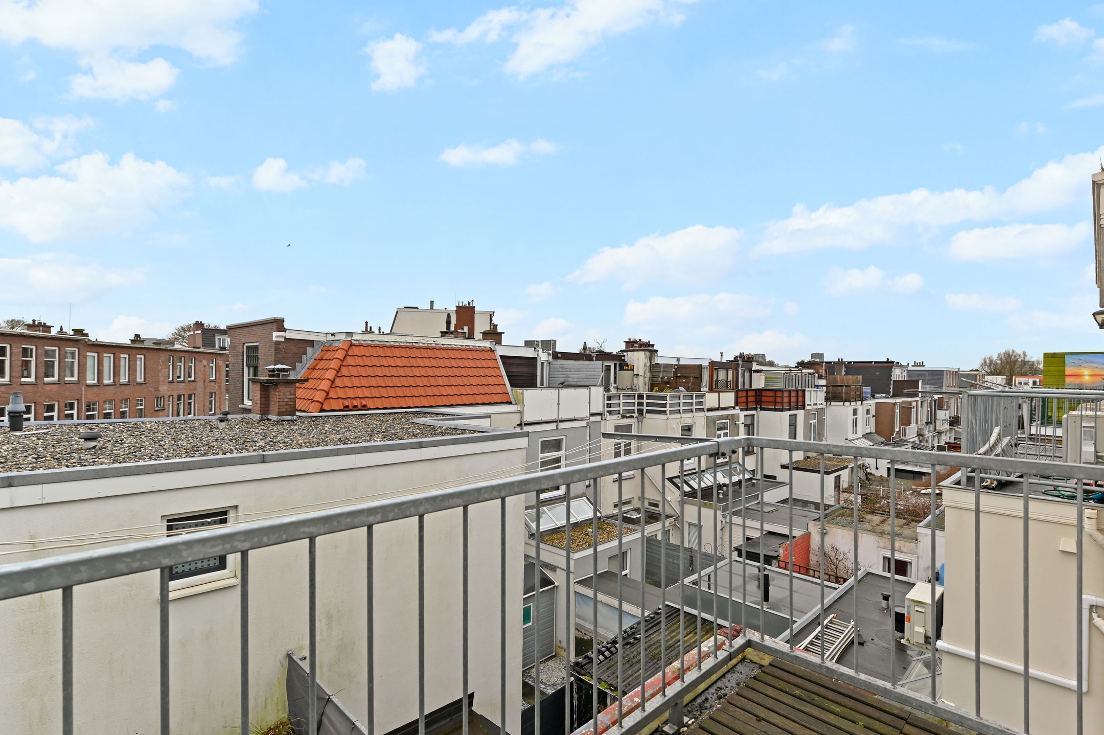 Foto 30 van Van Brederodestraat 123