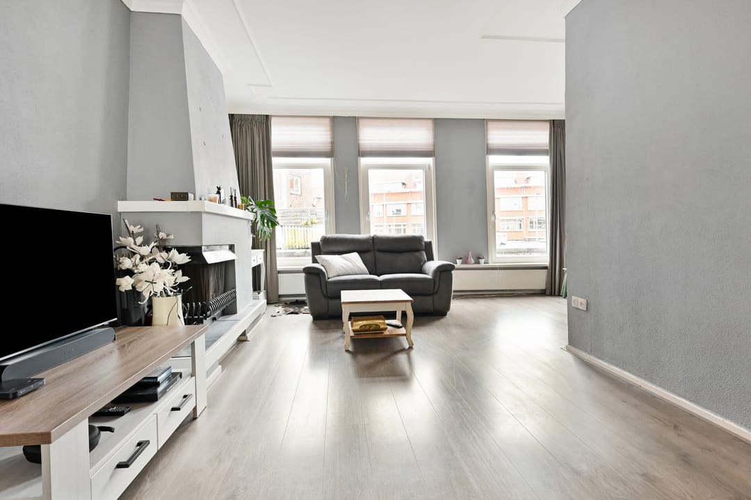 Foto 8 van Van Brederodestraat 123