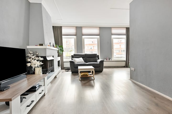 Appartement te koop: Van Brederodestraat 123, 'S-Gravenhage