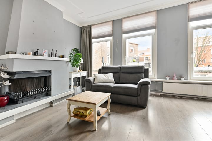 Appartement te koop: Van Brederodestraat 123, 'S-Gravenhage