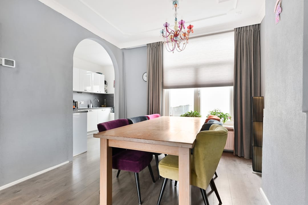 Foto 13 van Van Brederodestraat 123