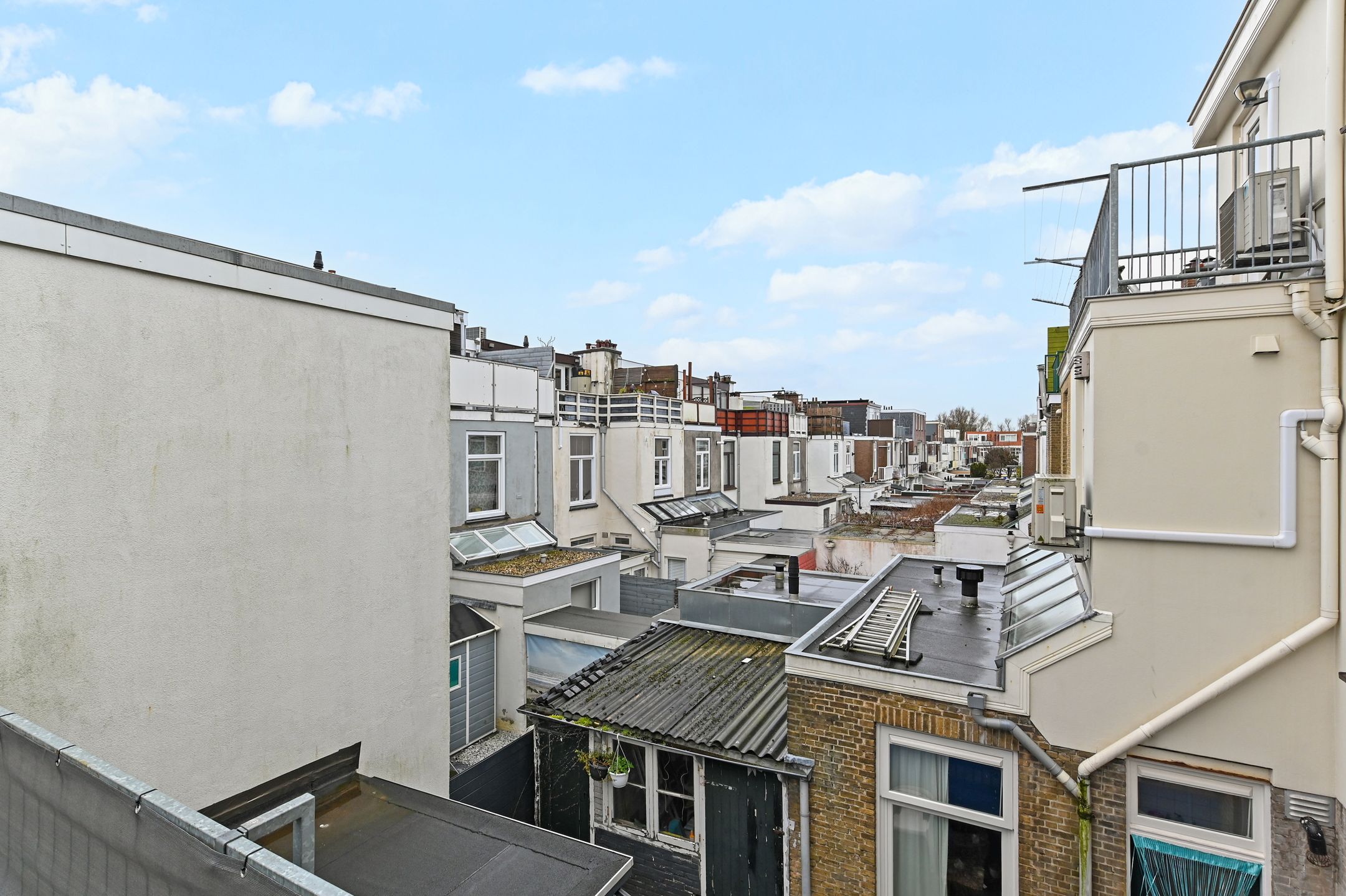 Foto 18 van Van Brederodestraat 123