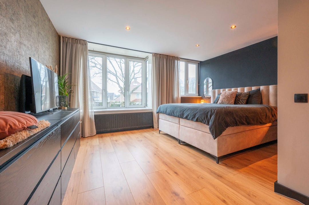 Spacious Move-In Ready Terraced Home with Modern Amenities in Oudenbosch — 31