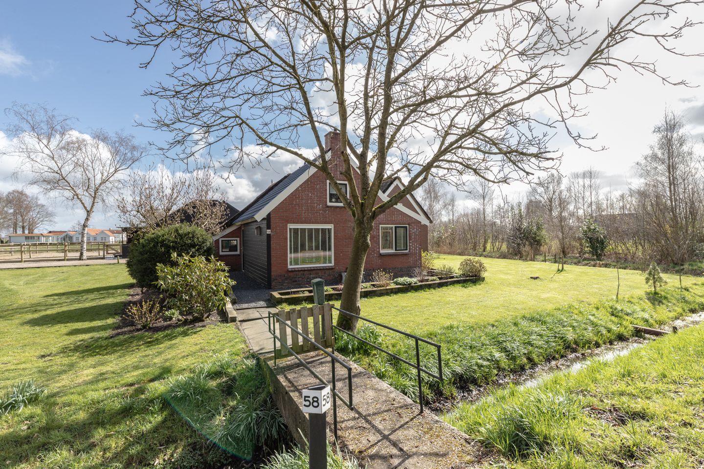 Foto 50 van Pasop 58