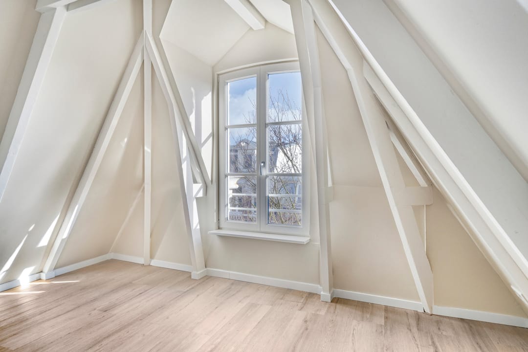 Photo 8 of Da Costastraat 94-A4