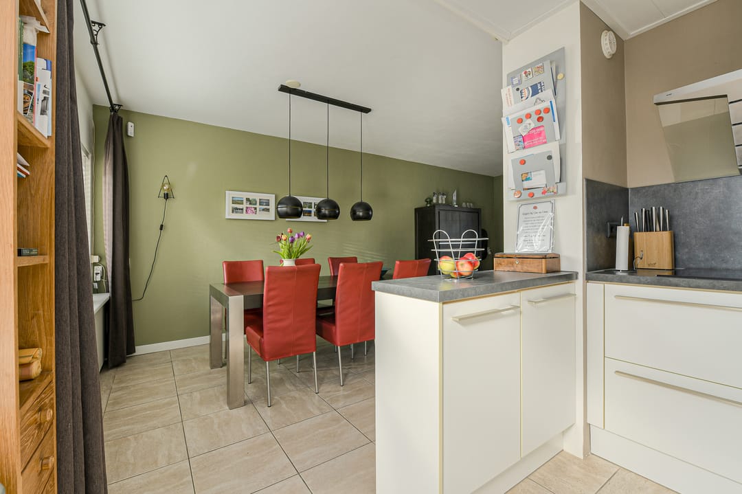 Photo 17 of Jan van Scorelstraat 7