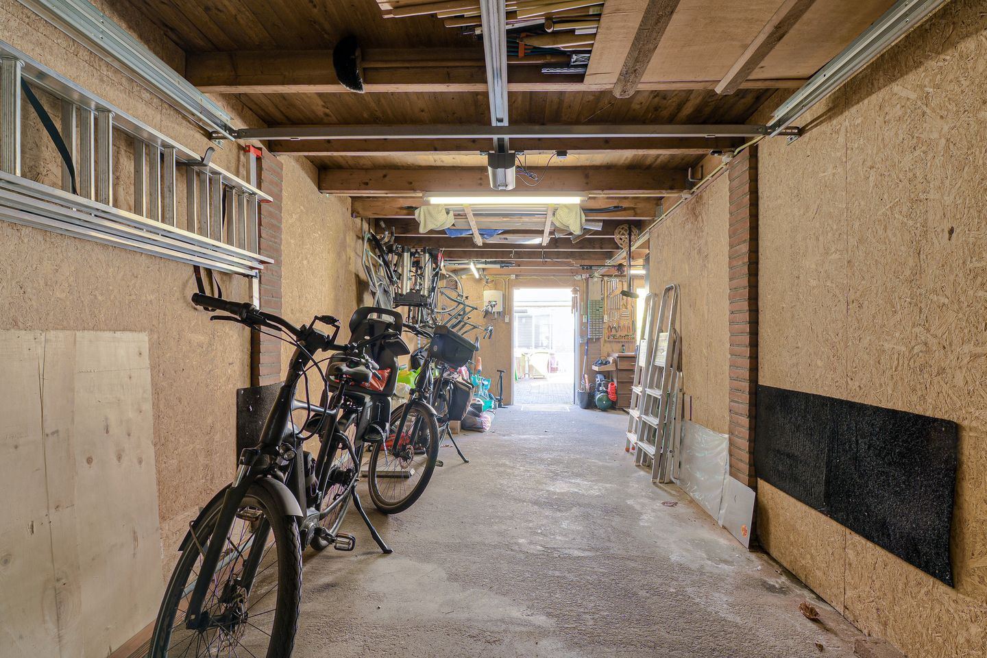 Photo 44 of Jan van Scorelstraat 7