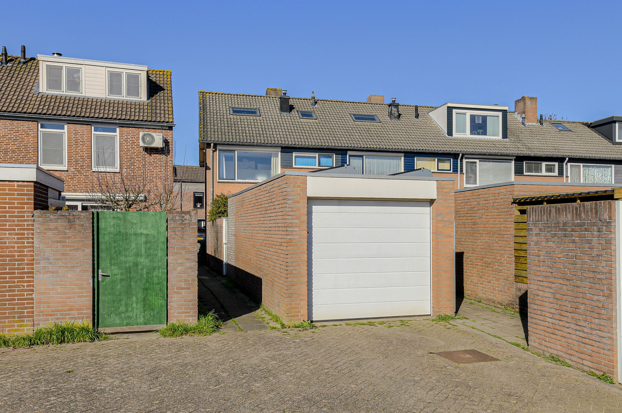 Photo 42 of Jan van Scorelstraat 7