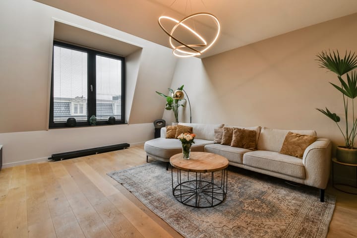 Foto 3 van Eerste Jan Steenstraat 8-E