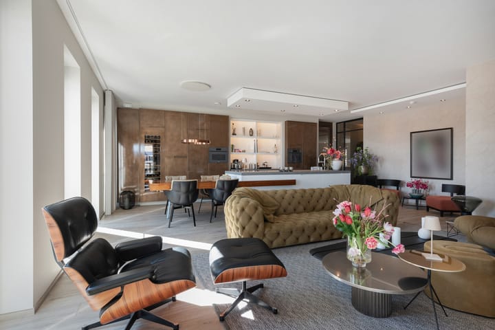 Foto 2 van Deltaplein 221