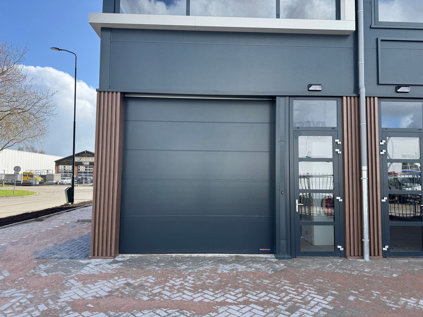 Bekijk foto 2 van Productieweg 1-B1