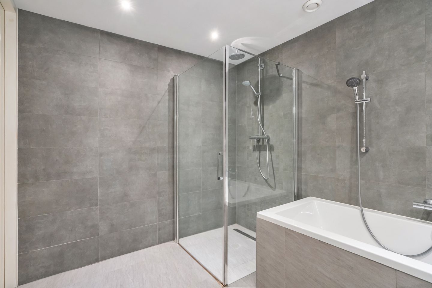 Foto 35 van Raamweg 21