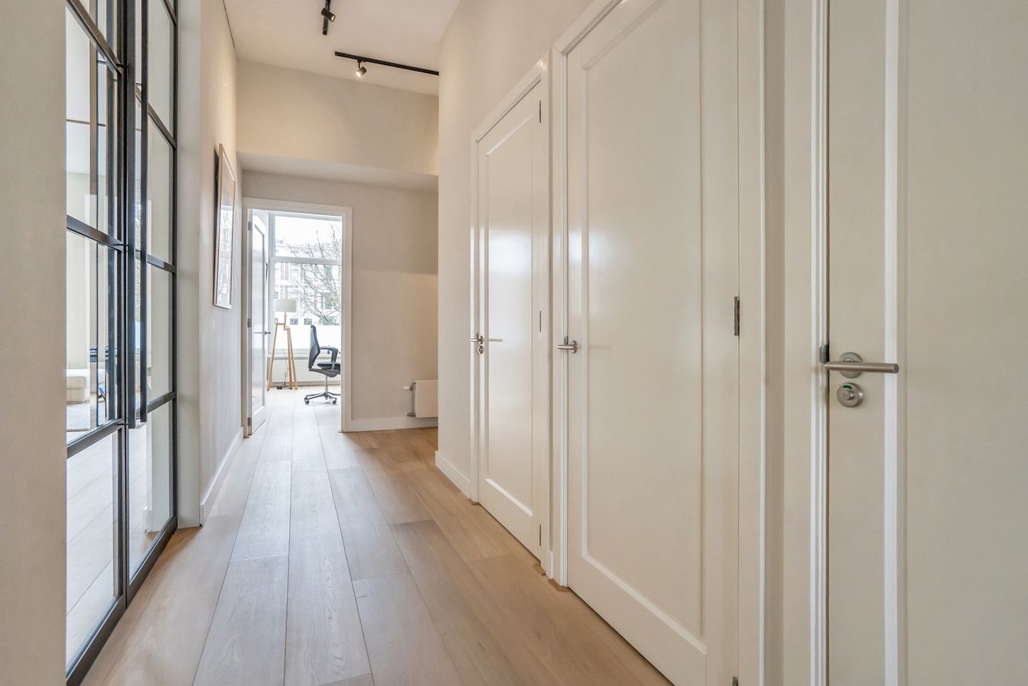 Foto 5 van Raamweg 21