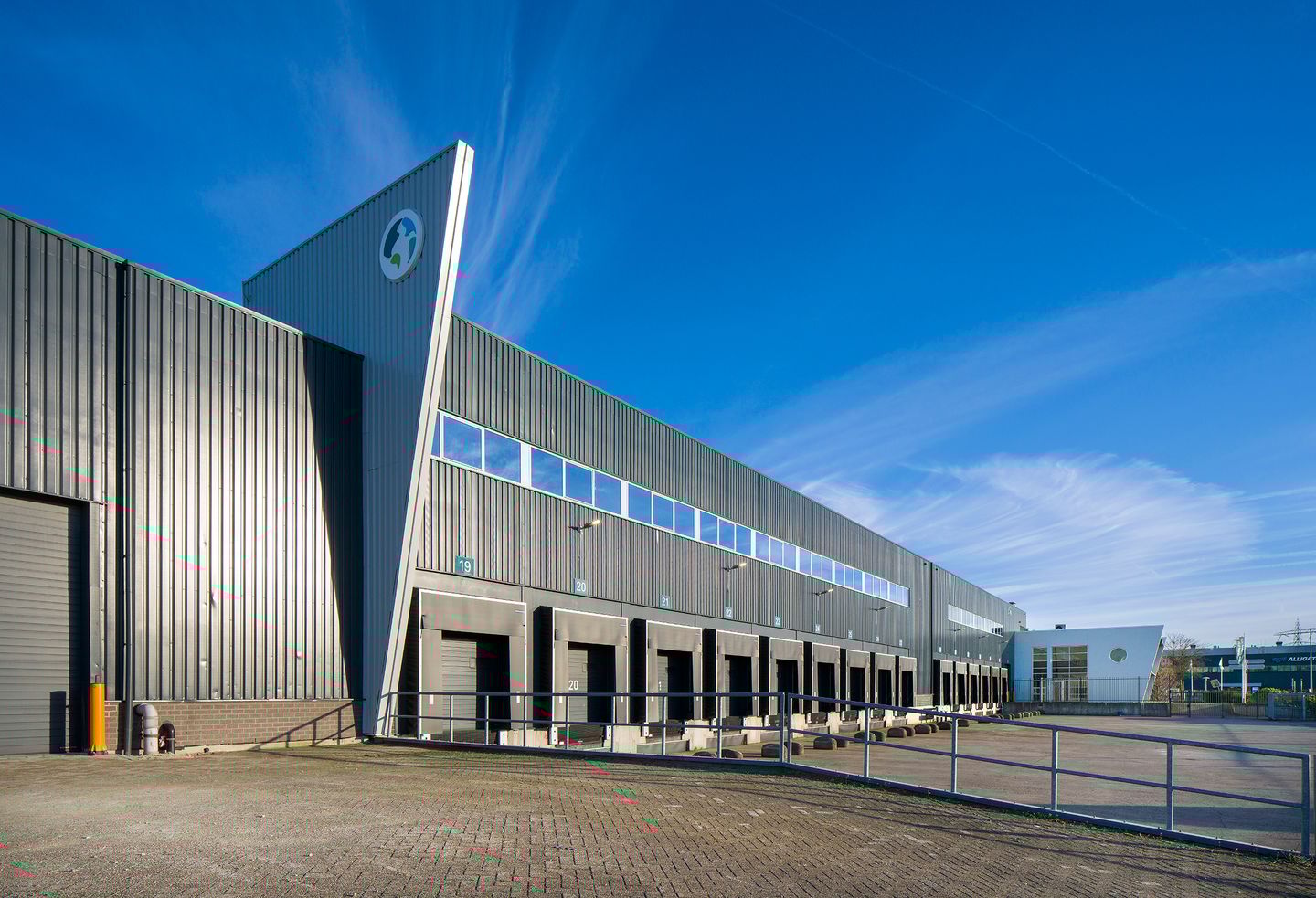 View photo 5 of Marco Polostraat 2-14