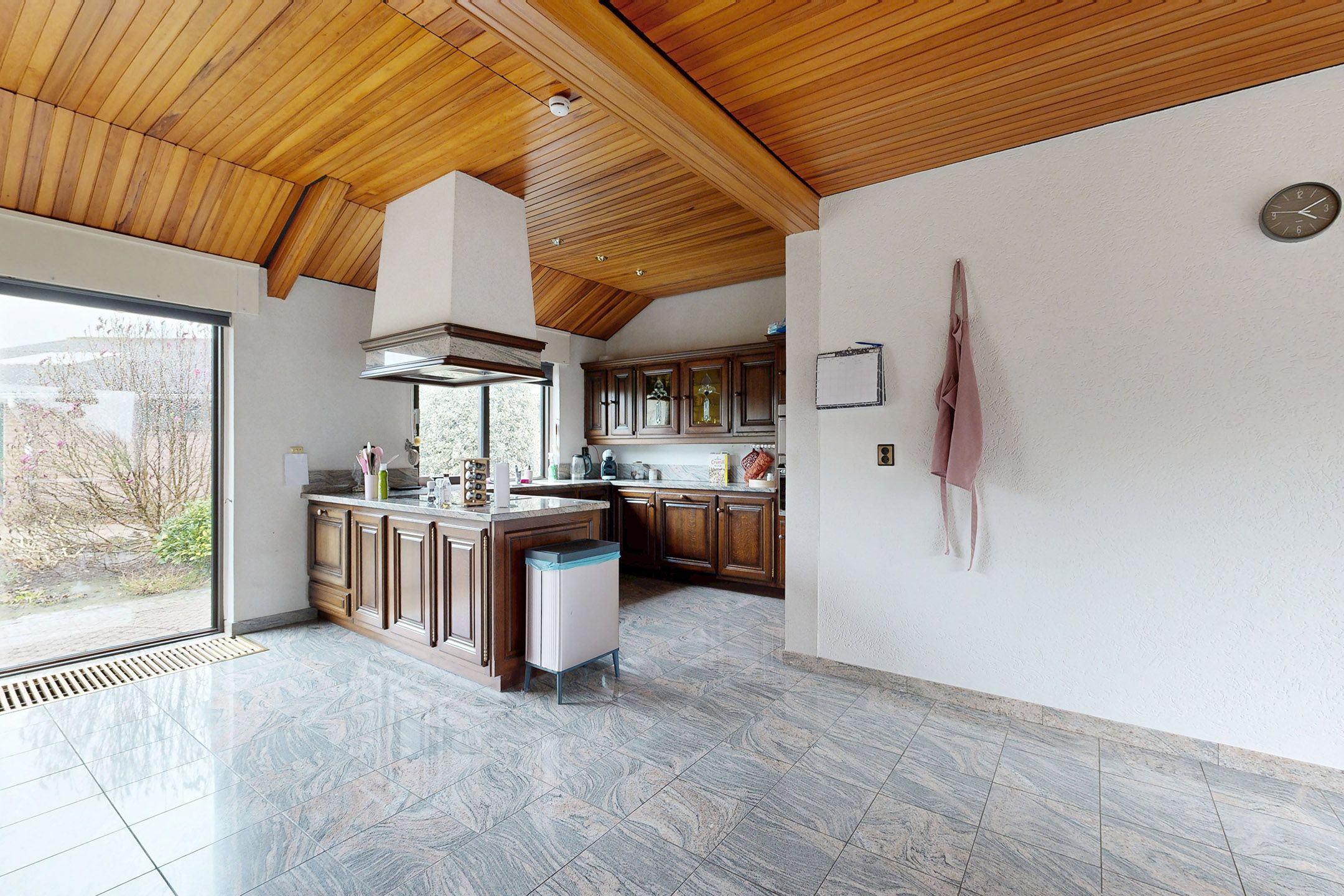 Foto 30 van Middenstraat 14-A