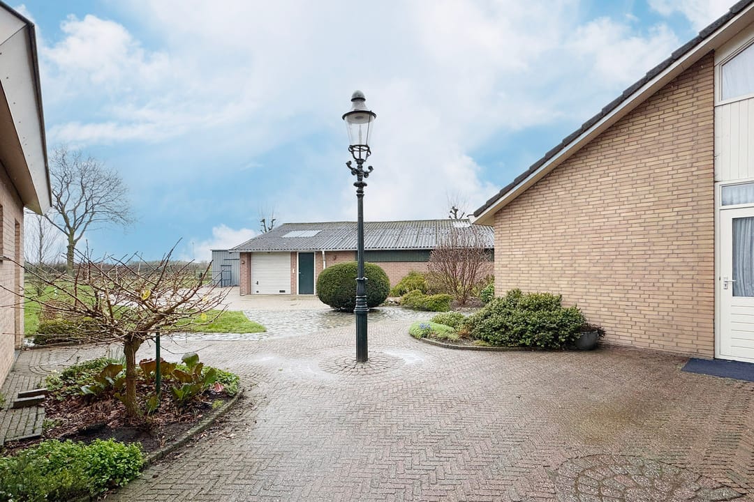 Foto 76 van Middenstraat 14-A