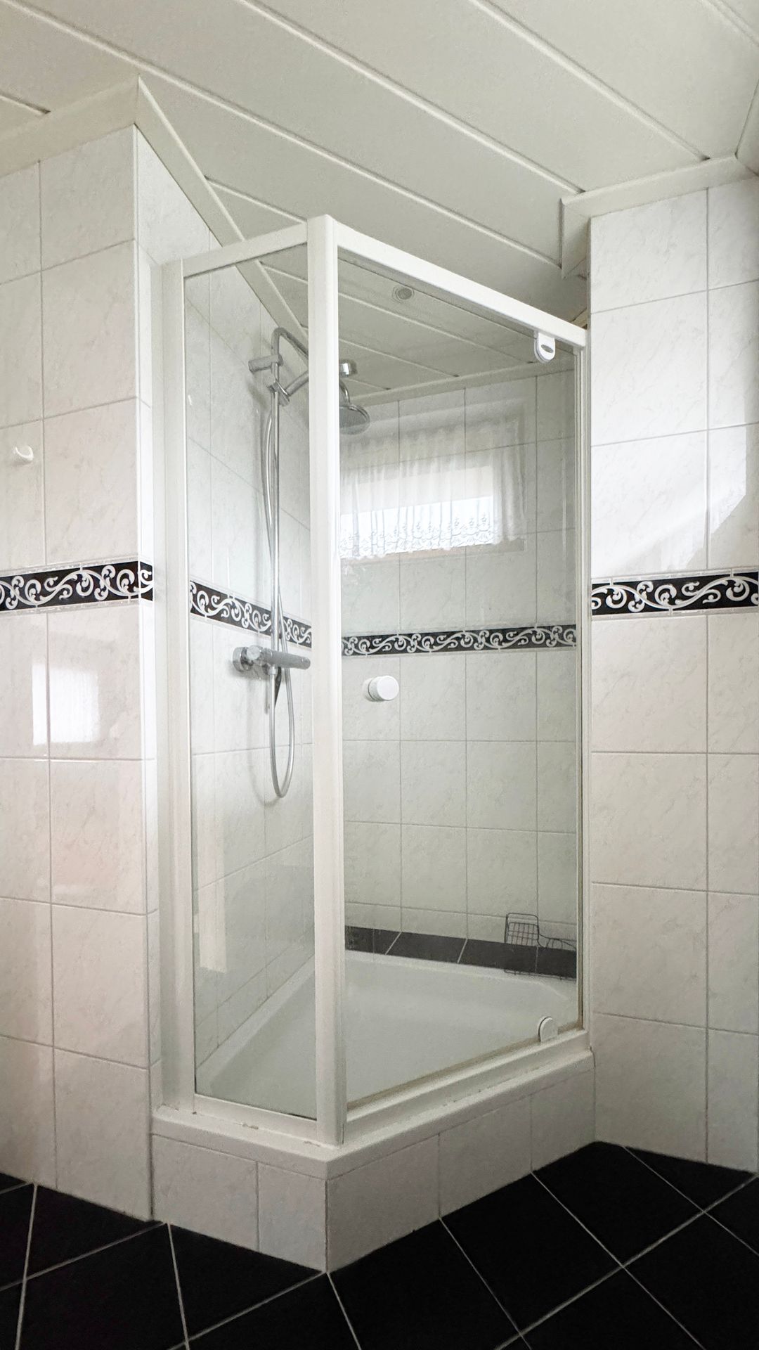 Foto 62 van Middenstraat 14-A