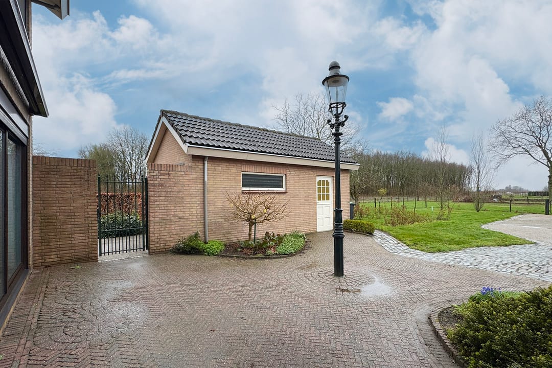 Foto 77 van Middenstraat 14-A