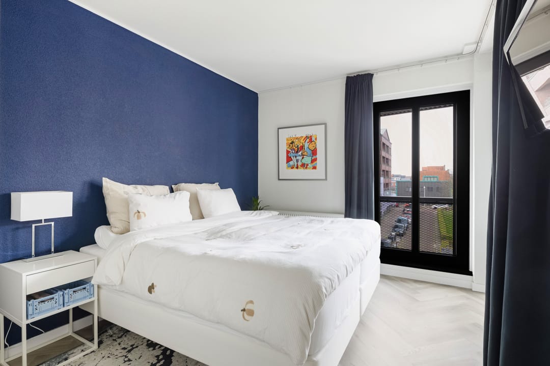 Modern corner apartment with free view and sunny southwest balcony — 14