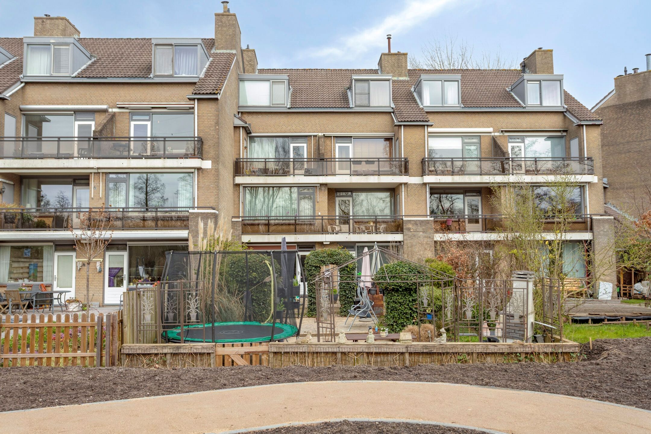 Anna van Hensbeeksingel 133