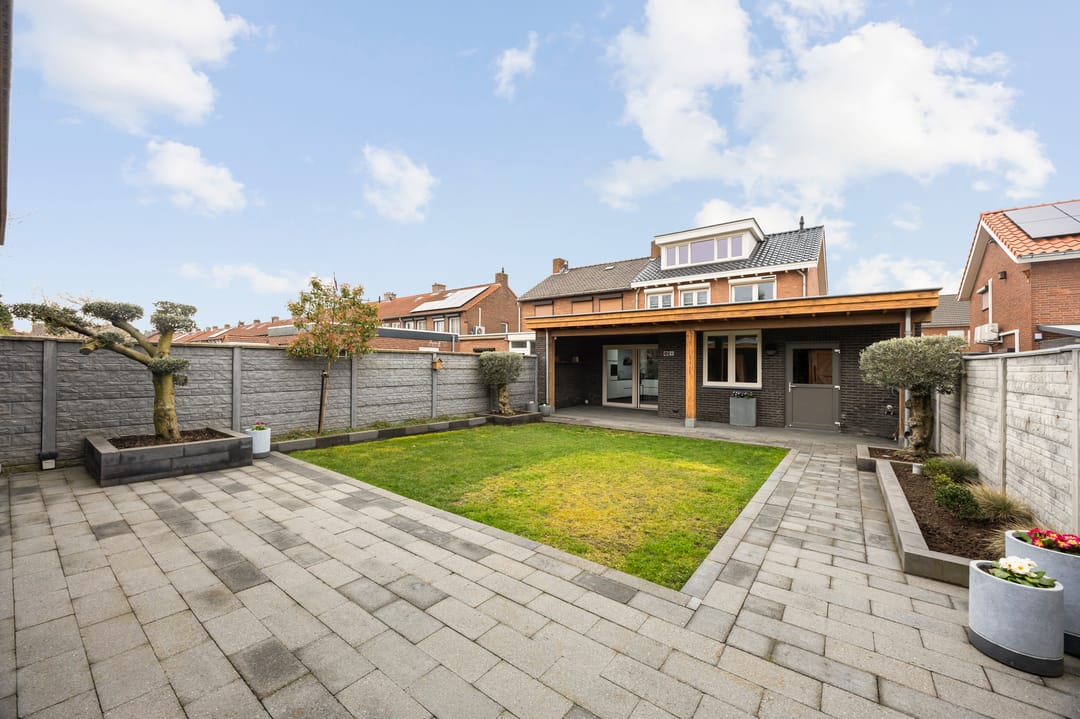 Foto 47 van Tuinstraat 34